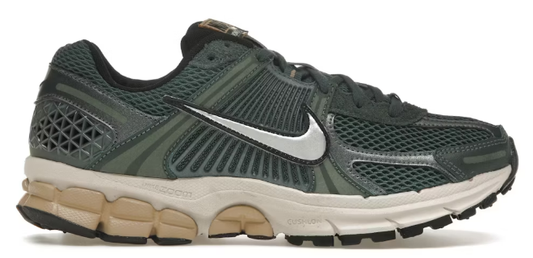 Nike Zoom Vomero 5 Vintage Green Light Orewood Brown Hemp Chrome (Women's)