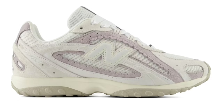 New Balance 204L Reflection